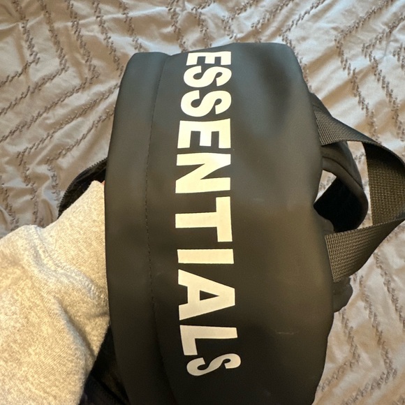 FOG Essentials Backpack - Picture 10 of 10